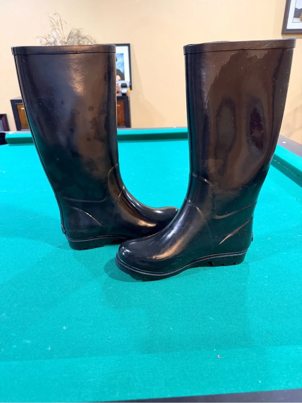 Juicy Couture Black Rain Boots with Tan Crest